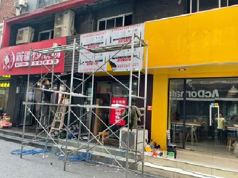 长宁县制作广告招牌如何避免它发黄？